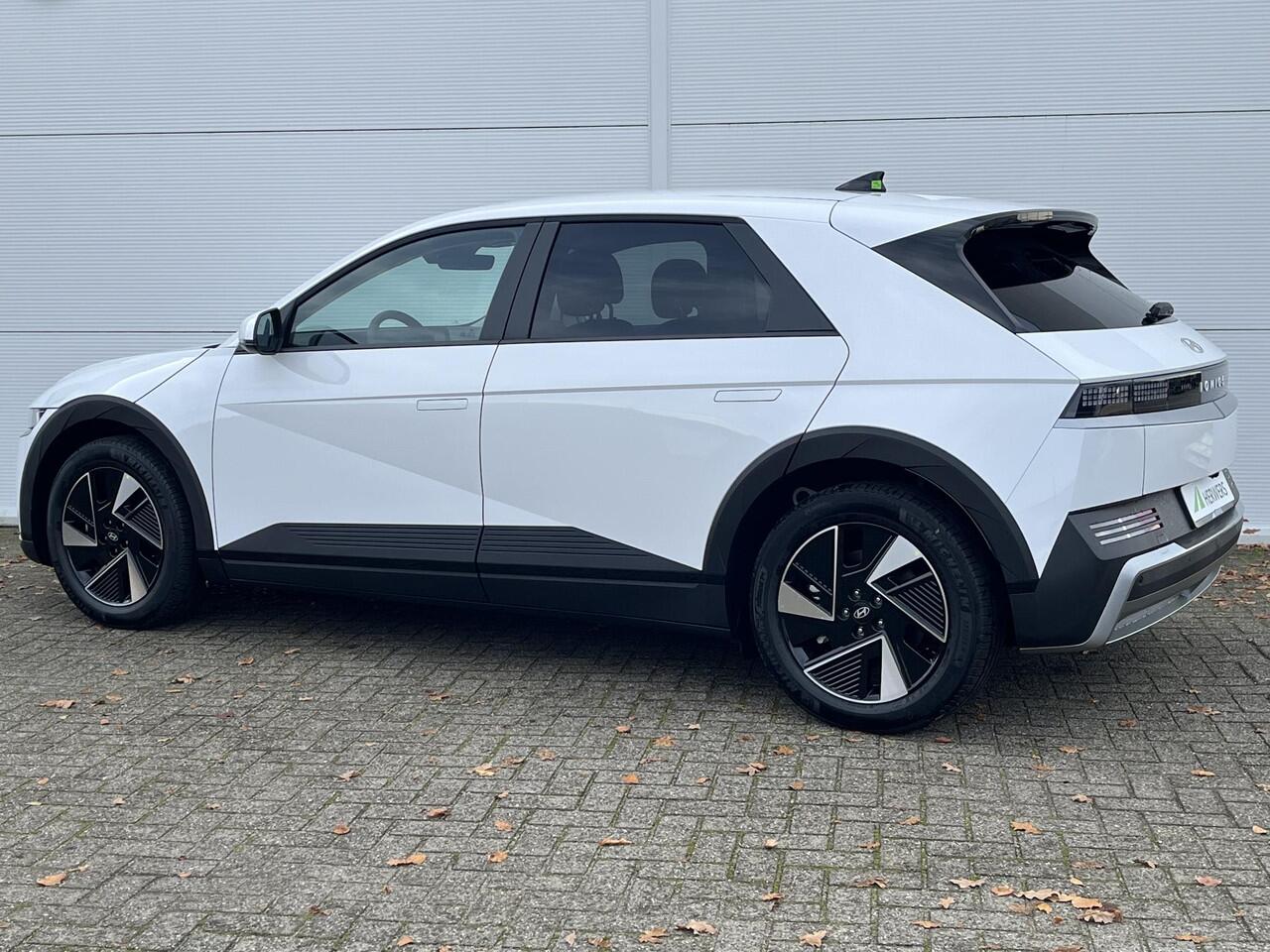 Hyundai IONIQ 5 Connect Limited 84 kWh / 570 km WLPT / Fiscale waarde ¤ 46595.- / Uit voorraad leverbaar /
