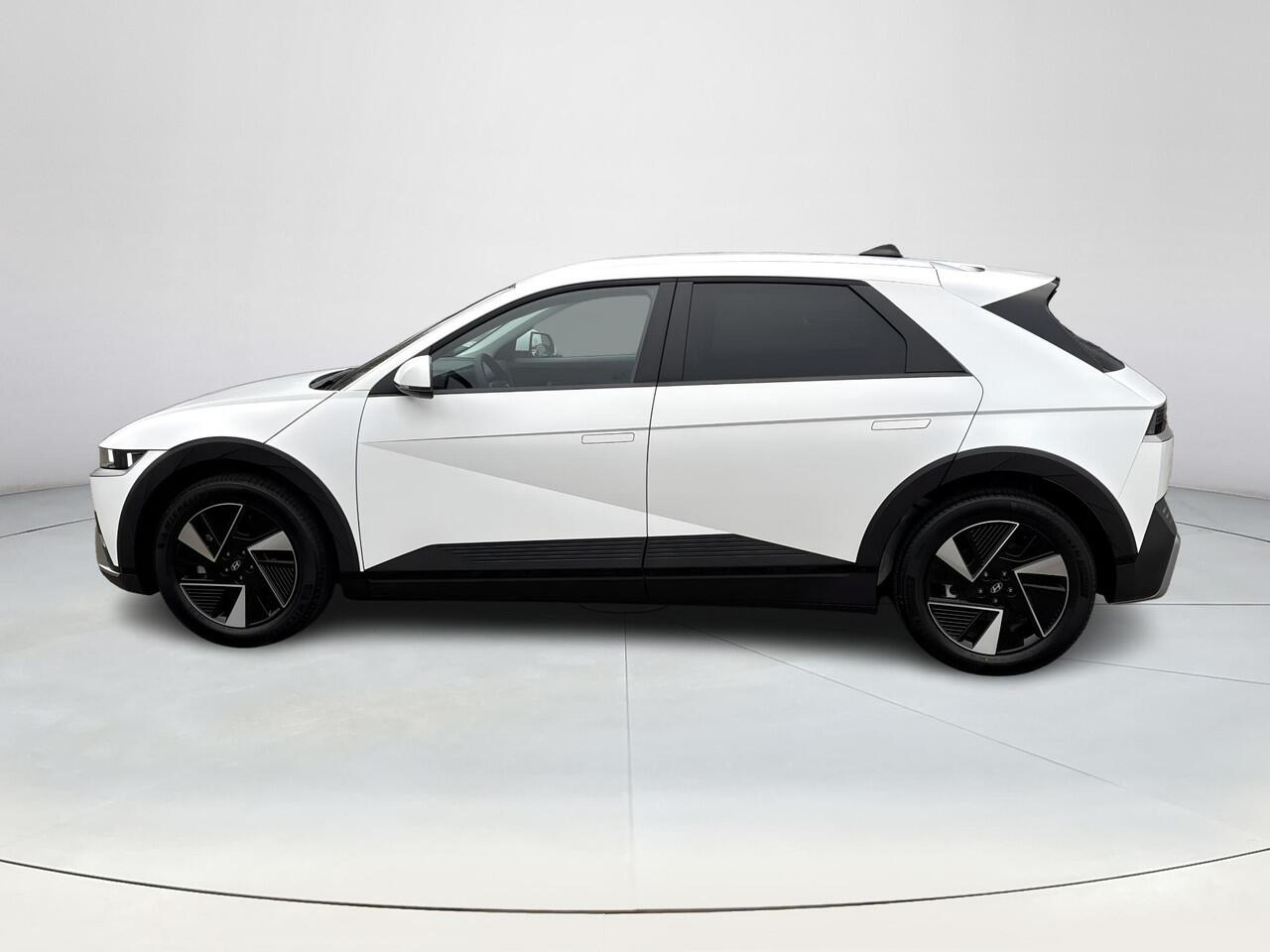 Hyundai IONIQ 5 Connect Limited 84 kWh Apple Carplay / Android Auto | Navigatie | Stoel / Stuurverwarming | Elektrische Kofferklep | Camera | LED-Verlichting | Uit voorraad Leverbaar |