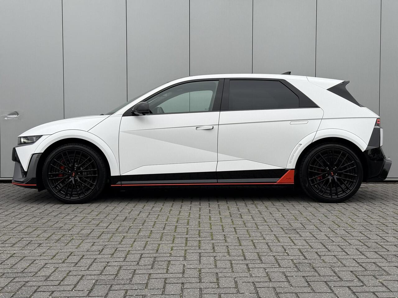 Hyundai IONIQ 5 N AWD 84 kWh 650pk Vision / Panoramadak / Custom 21 Inch (Origineel mogelijk) / tot 4-2030 Fabrieksgarantie / 8jaar Batterijgarantie