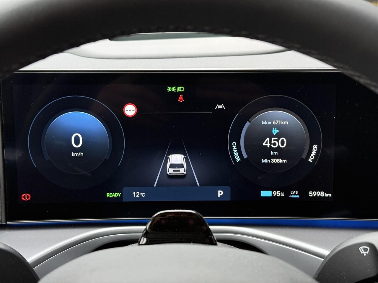 Hyundai IONIQ 9 Connect+ AWD 7p. 110.3 kWh / Stoelmassage / Stoel- & Stuurverwarming / Stoelverkoeling Voor + Achter / glazen Schuif- & Kanteldak / 360 Camera /