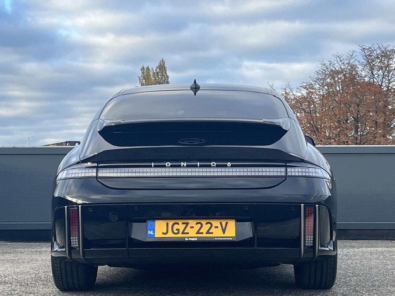 Hyundai IONIQ 6 Business 77.4kWh 228pk | LONG RANGE | WARMTEPOMP | FABRIEKSGARANTIE TOT 10-2030 | LUXE BEKLEDING | BIJTELLINGSVOORDEEL |