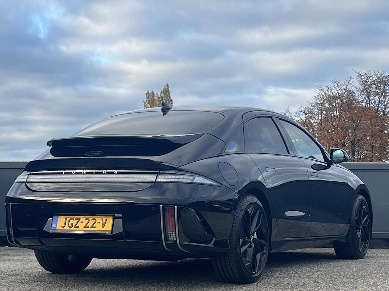 Hyundai IONIQ 6 Business 77.4kWh 228pk | LONG RANGE | WARMTEPOMP | FABRIEKSGARANTIE TOT 10-2030 | LUXE BEKLEDING | BIJTELLINGSVOORDEEL |