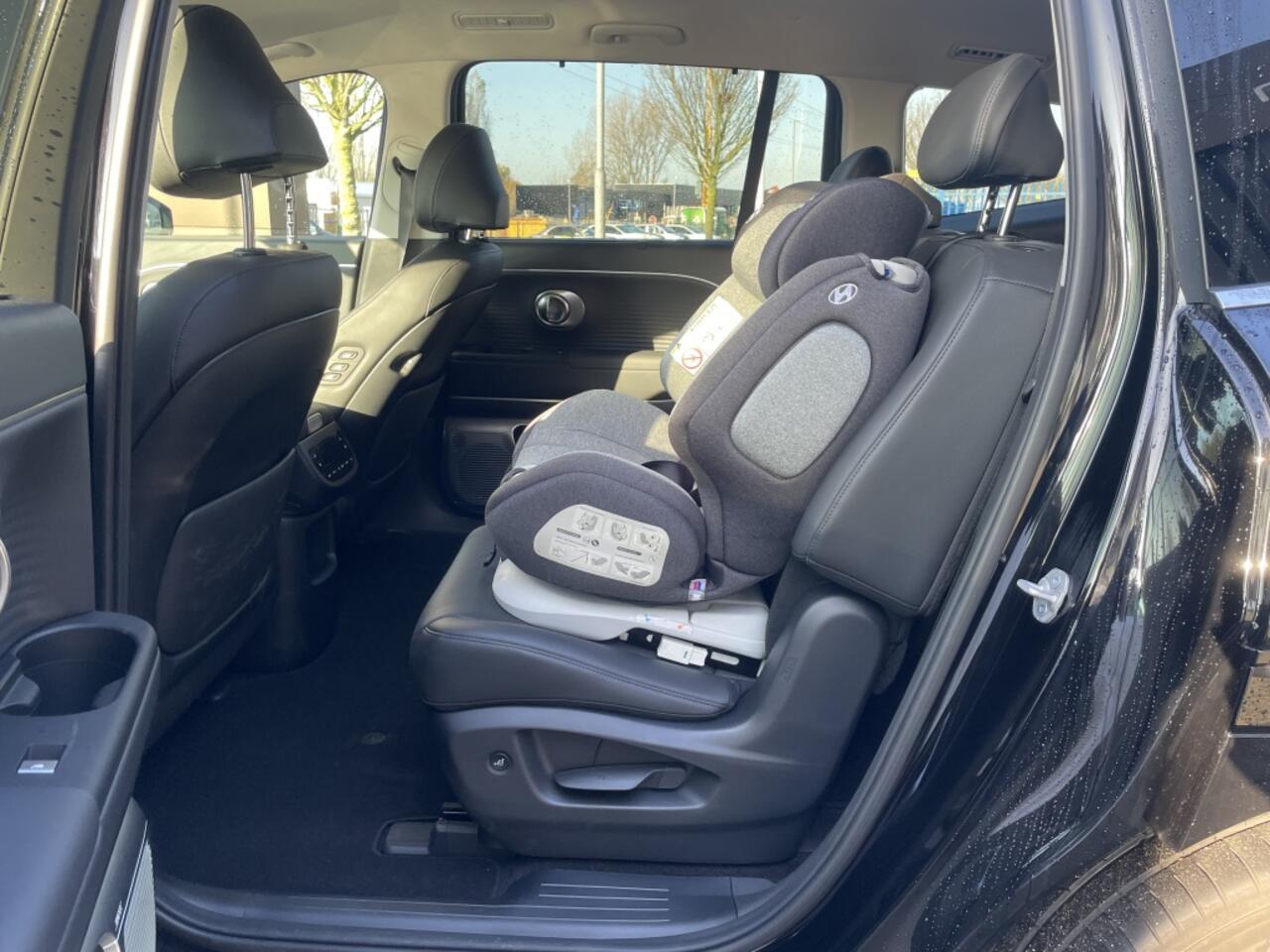 Hyundai IONIQ 9 Connect 7p. 110.3 kWh AWD*RIJKLAARPRIJS*