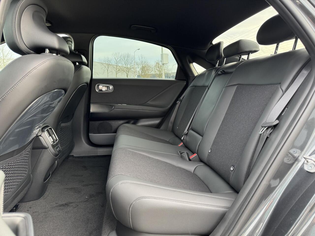 Hyundai IONIQ 6 Business 77.4 kWh