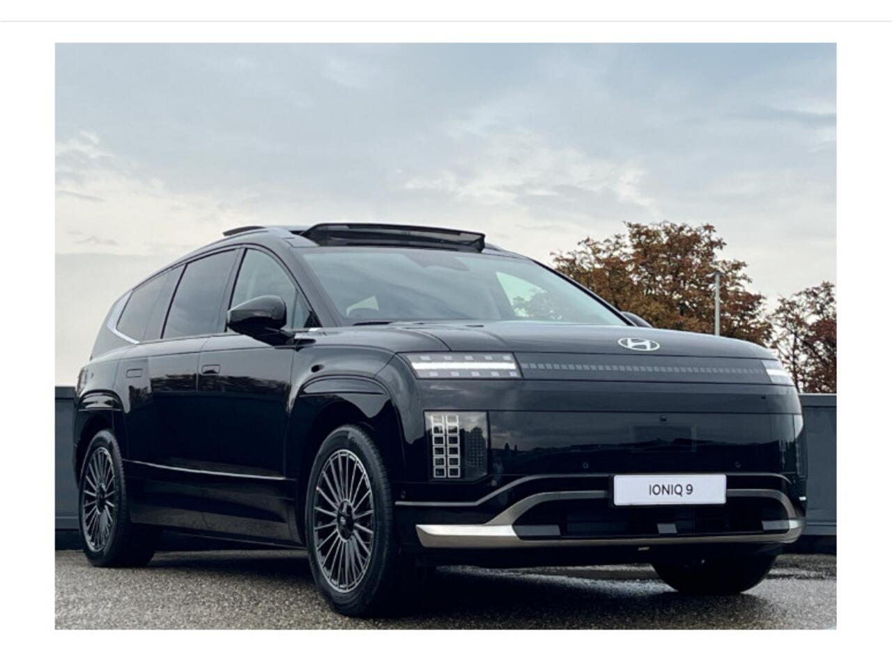 Hyundai IONIQ 9 Lounge AWD+ 7p. 110.3 kWh 419pk | SCHUIF/KANTELDAK | ULTRAVIOLET CLEANING | 2.500KG TREKGEWICHT (GEREMD) | BESTE IN ZIJN KLASSE! |