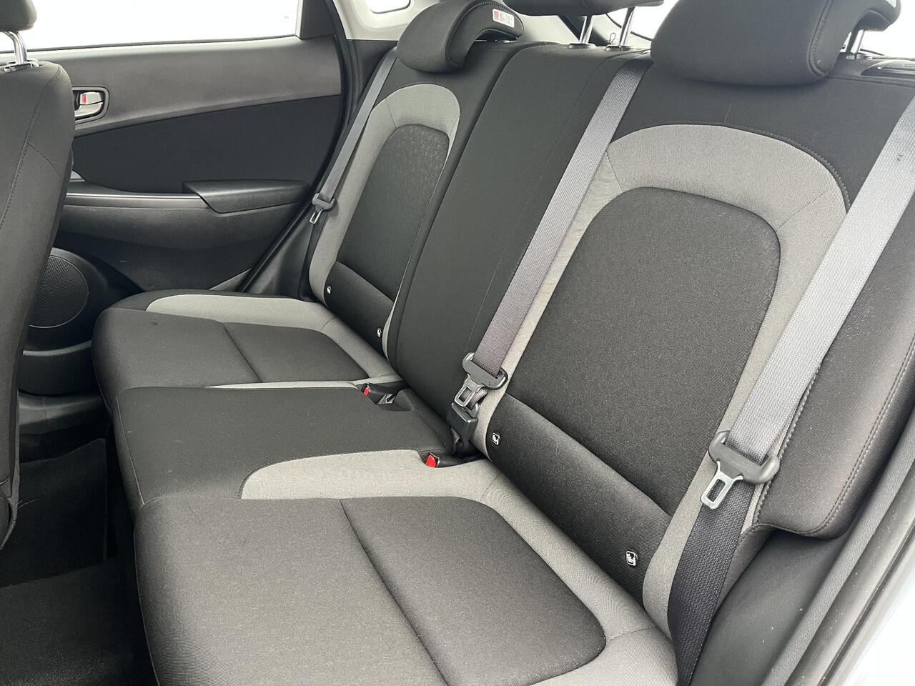 Hyundai Kona 1.0 T-GDI Comfort / Trekhaak / Apple Carplay/Android Auto / Clima /