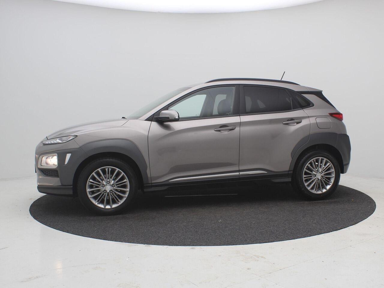 Hyundai Kona 1.0T Fashion / 1ste Eigenaar / Apple CarPlay & Android Auto Navigatie / Cruise Control / 17" LMV / Achteruitrijcamera / Airco Climat Control / Dealer onderhouden /