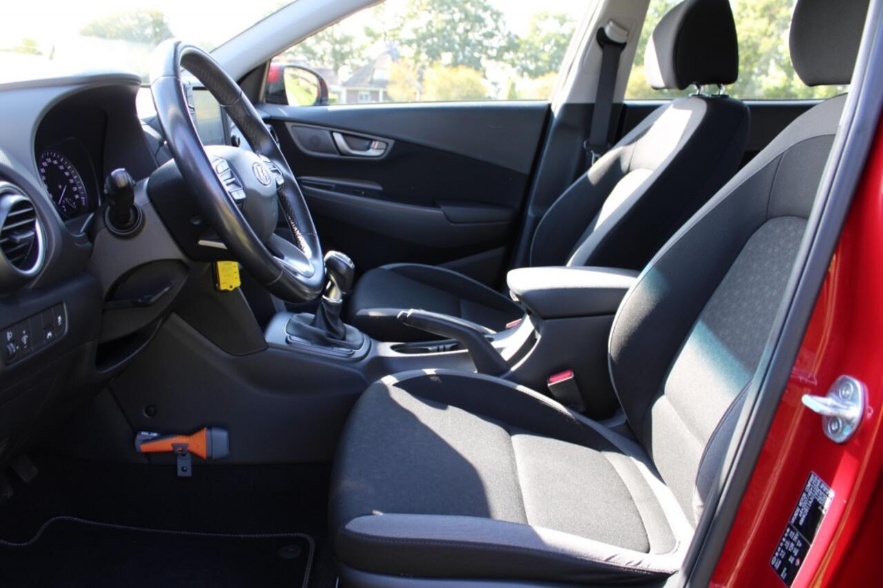 Hyundai Kona 1.0T 120pk Essence ECC/android-carplay/cruise/navi/camera/trekhaak
