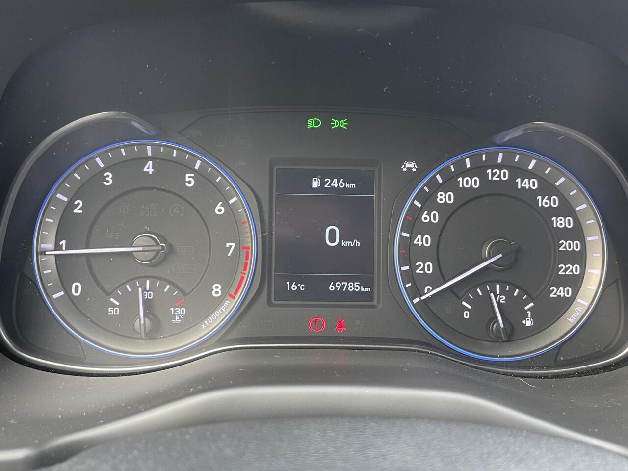 Hyundai Kona 1.0 Comfort / Trekhaak (1200KG) / Navigatie via Apple Carplay/Android auto / Stoel-/Stuurverwarming / Achteruitrijcamera / Cruise Control / Bluetooth /