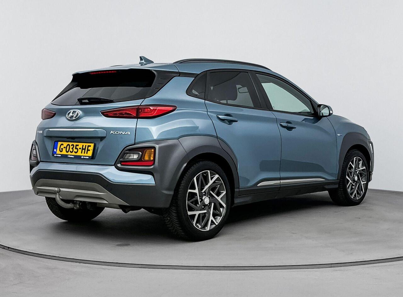 Hyundai Kona 1.6 GDI HEV Premium | Achteruitrij Camera | Adaptive Cruise | Lederen Bekleding | Navigatie | Lane Assist | Elektrische Stoelen |