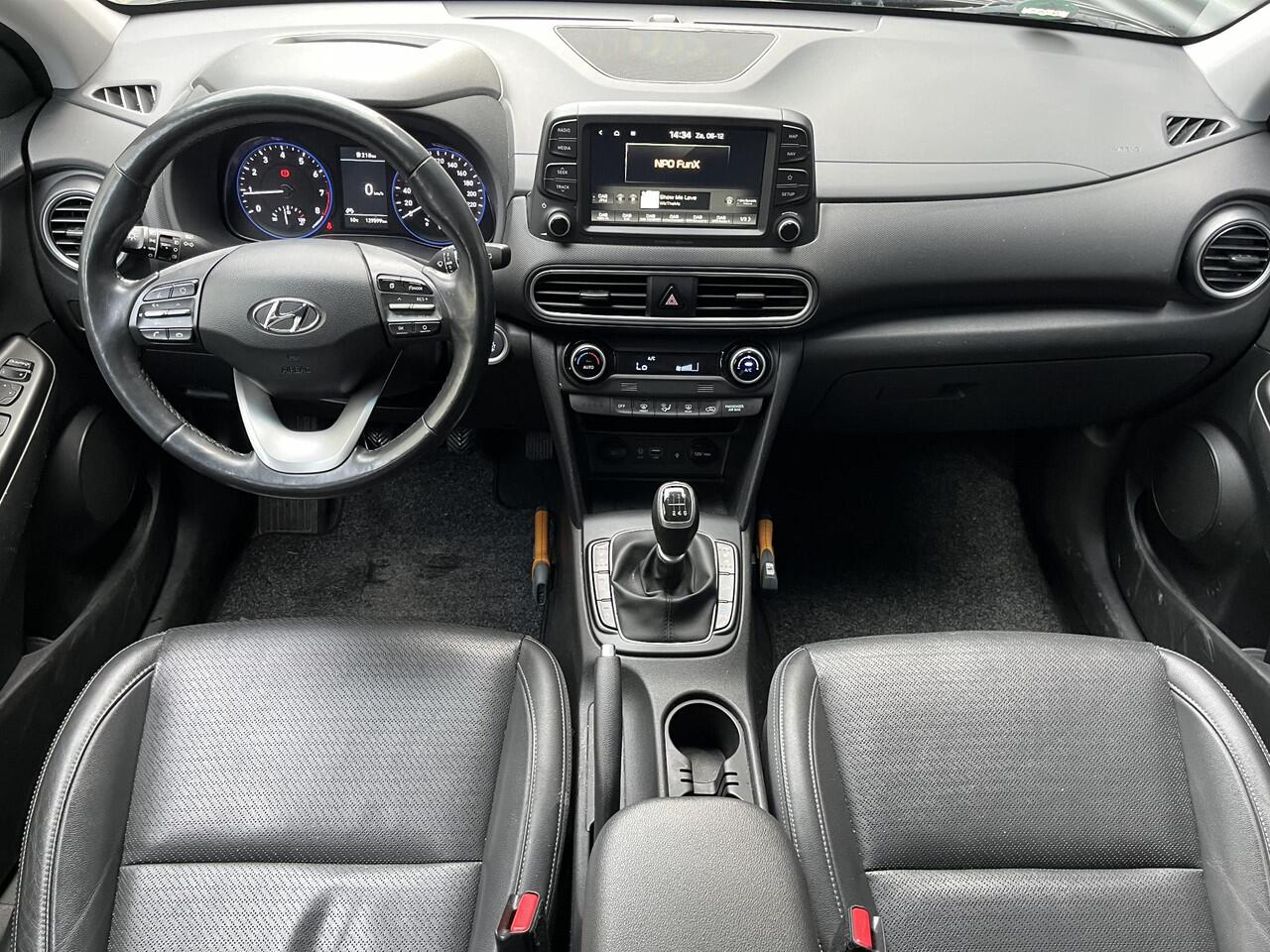 Hyundai Kona Premium 1.0 T-GDI 120pk | LEDER + STOELVENTILATIE + VERWARMING | TREKHAAK | HEAD UP DISPLAY | NAVI |