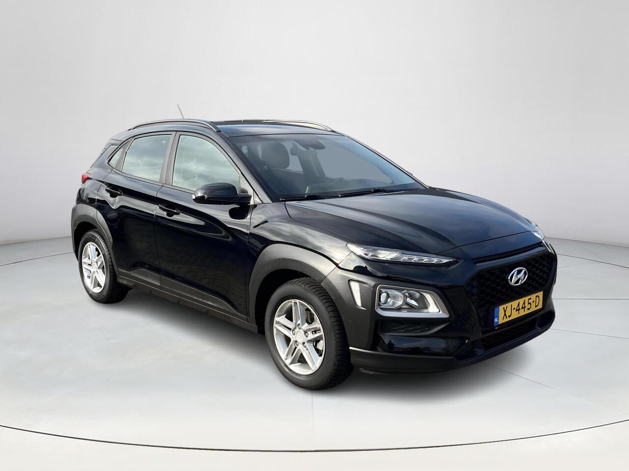 Hyundai Kona 1.0T Essence | Rijklaar prijs dus geen extra afleverkosten | Navigatie | Climate Control | Cruise Control |