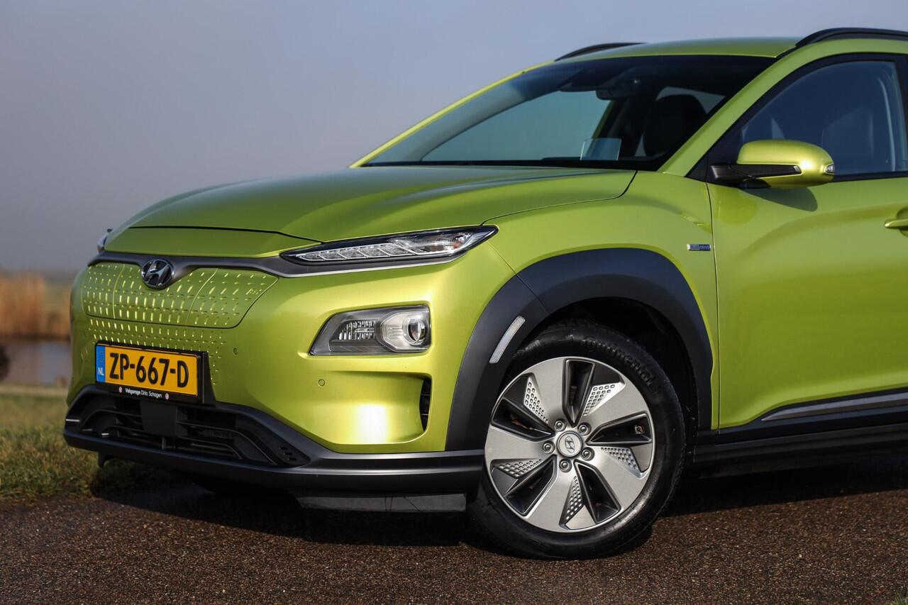 Hyundai Kona EV Premium 64 kWh ? Leder ? ACC ? LED