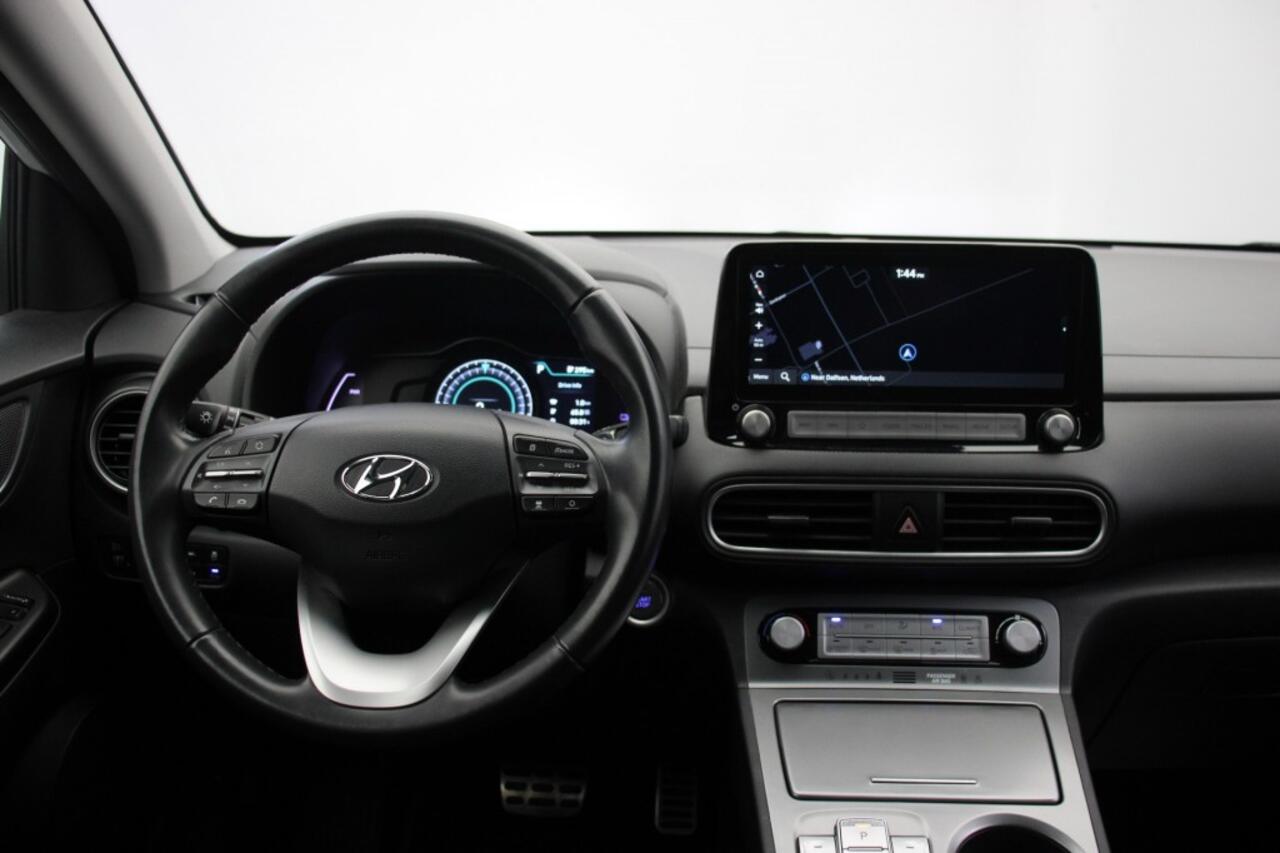Hyundai Kona Fashion 64 kWh - Carplay, Camera, Cruise, SOH 90%