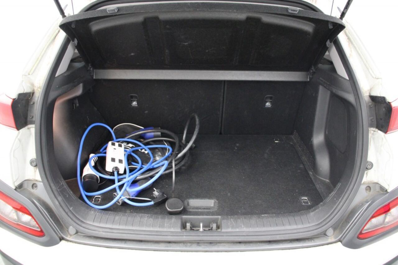 Hyundai Kona Fashion 64 kWh - Carplay, Camera, Cruise, SOH 90%