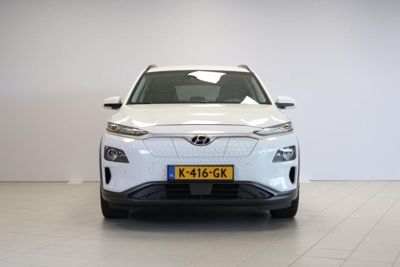 Hyundai Kona EV Premium 64 kWh - Krell Audio - SOH 97% Head-up Display