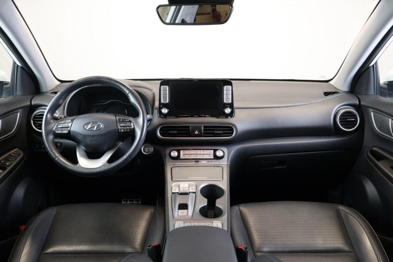 Hyundai Kona EV Premium 64 kWh - Krell Audio - SOH 97% Head-up Display