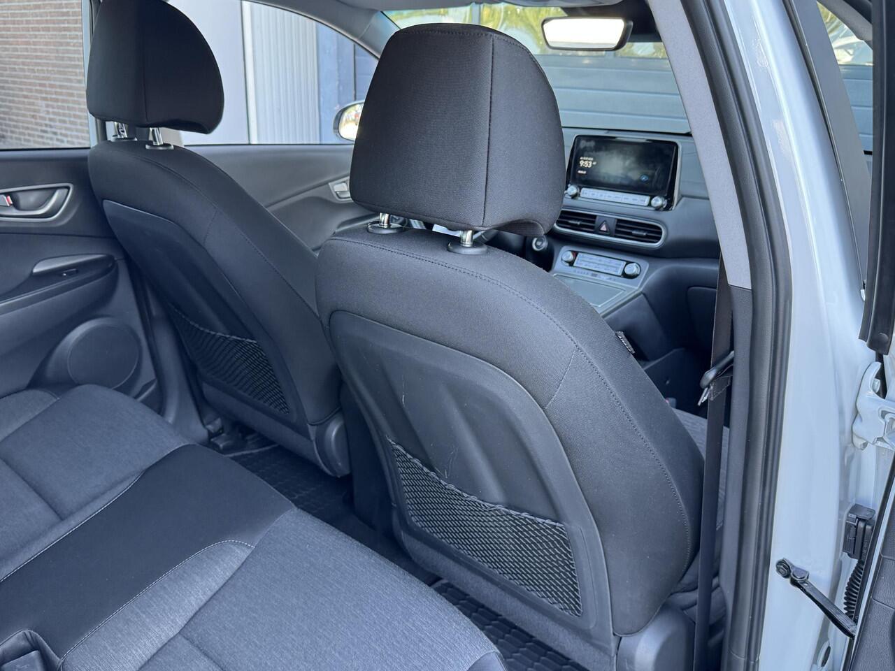 Hyundai Kona EV FASHION 64 kWh I FASE 3 I ACCU = 100% I APPLE CARPLAY I CRUISE CONTROL I ACHTERUITRIJCAMERA