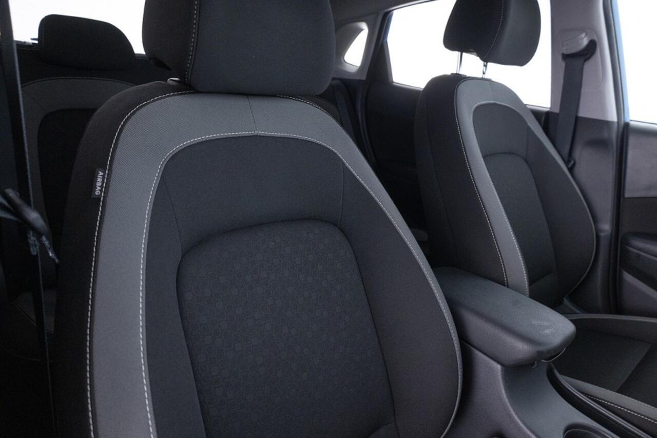 Hyundai Kona 1.6 GDI HEV Fashion | NAVI | Trekhaak ? 1e Eigenaar