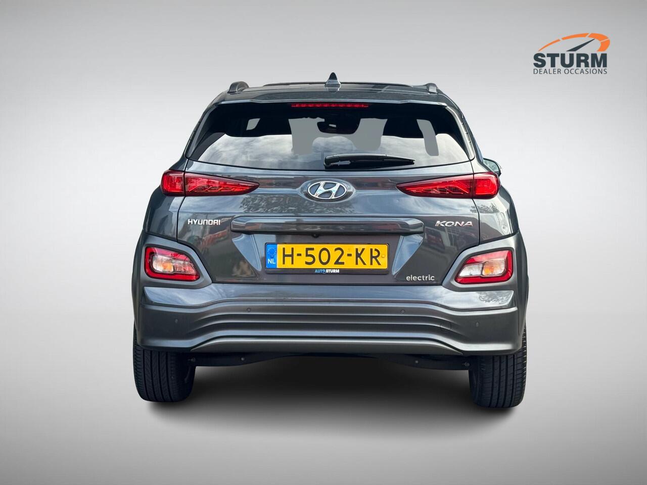 Hyundai Kona EV Premium 64 kWh SoH 97% 3-Fase Lader, Meest Luxe Uitvoering incl. Schuif-/Kanteldak!