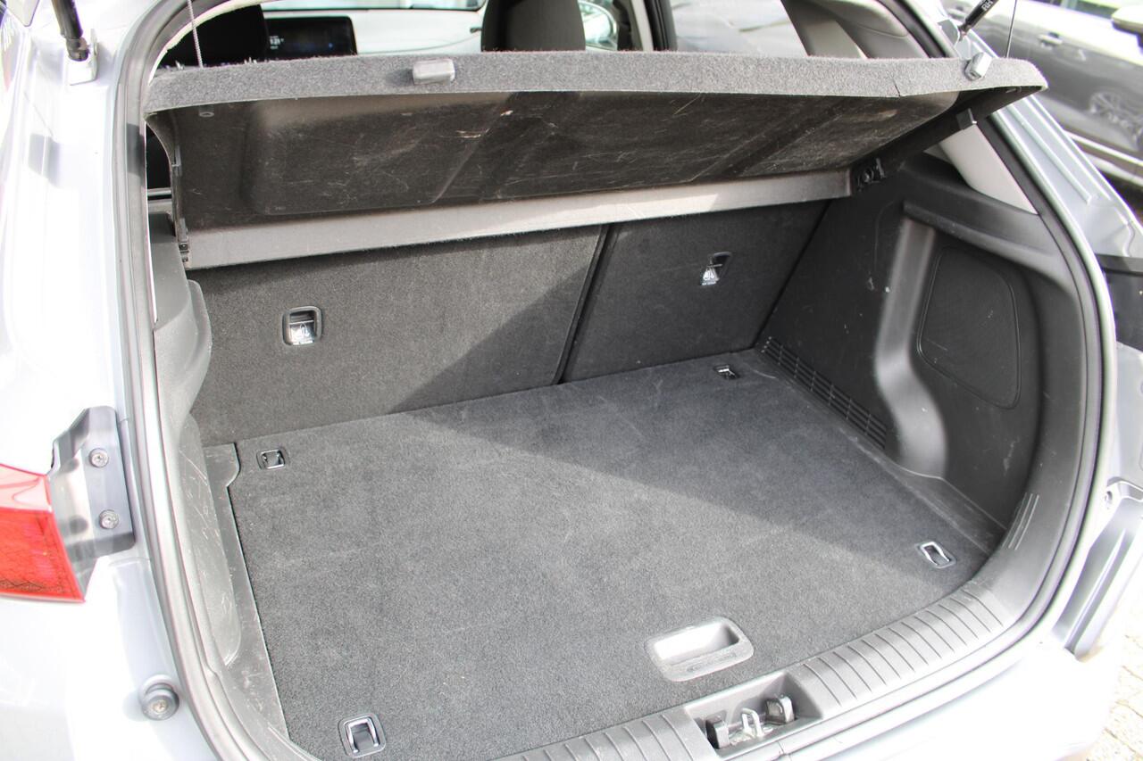 Hyundai Kona 1.6 GDI HEV Fashion Head up display | Automaat | Trekhaak met 1300 kg Trekgewicht | Navigatiesysteem | Achterruitrij Camera