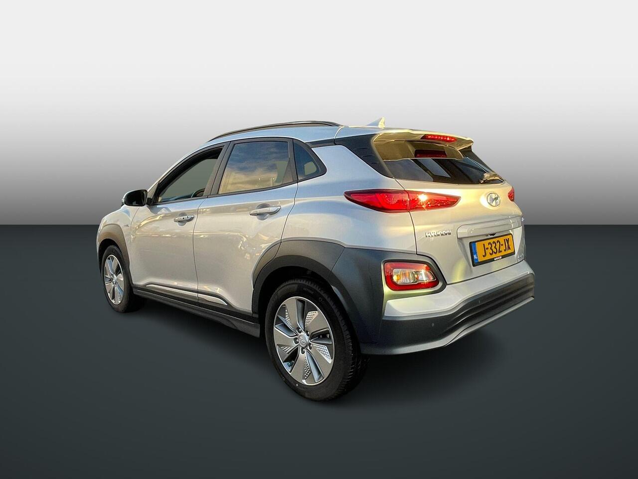 Hyundai Kona EV Premium 64 kWh