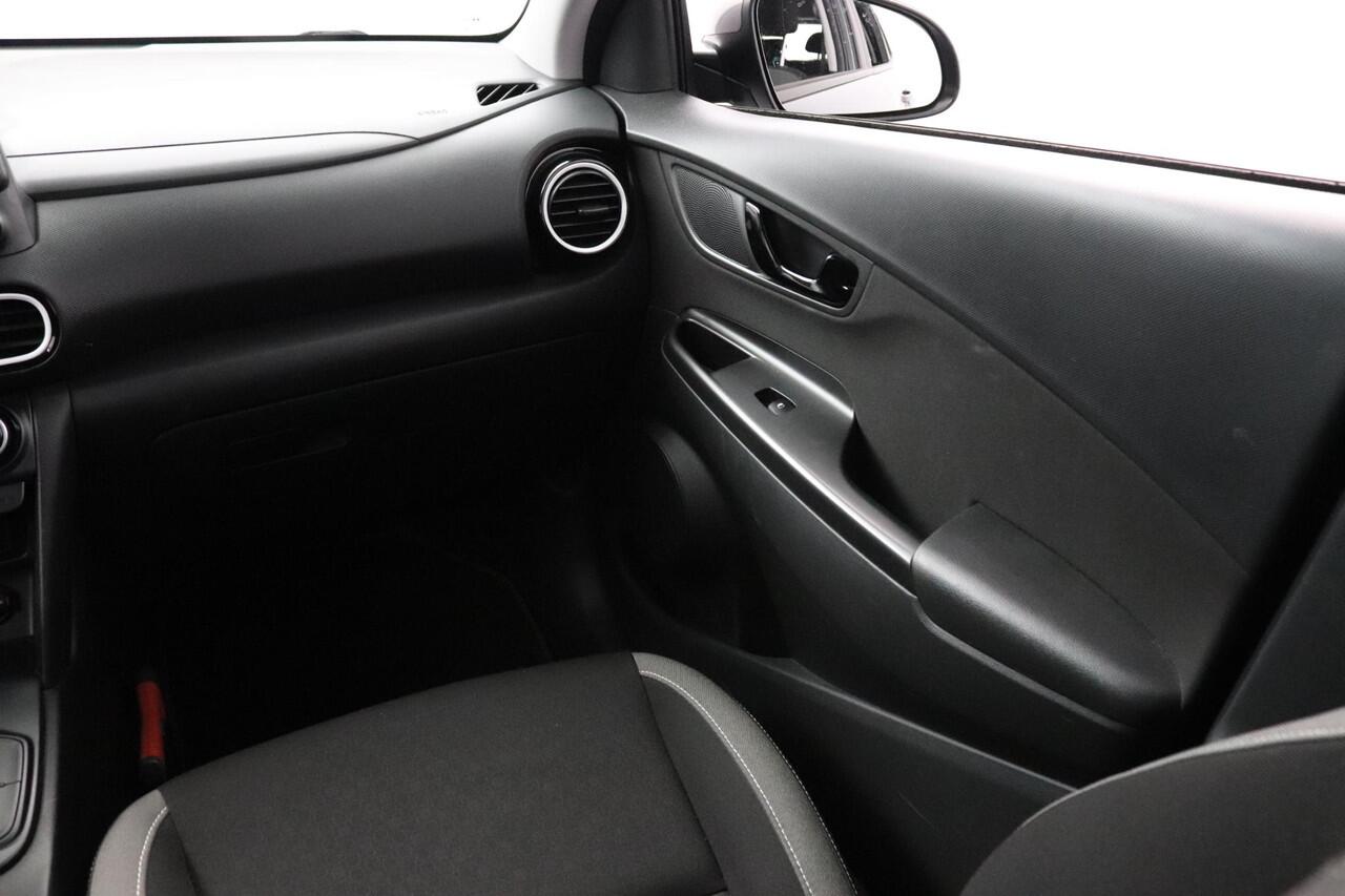 Hyundai Kona 1.6 GDI HEV Comfort | Carplay/Android auto | Trekhaak | Camera |