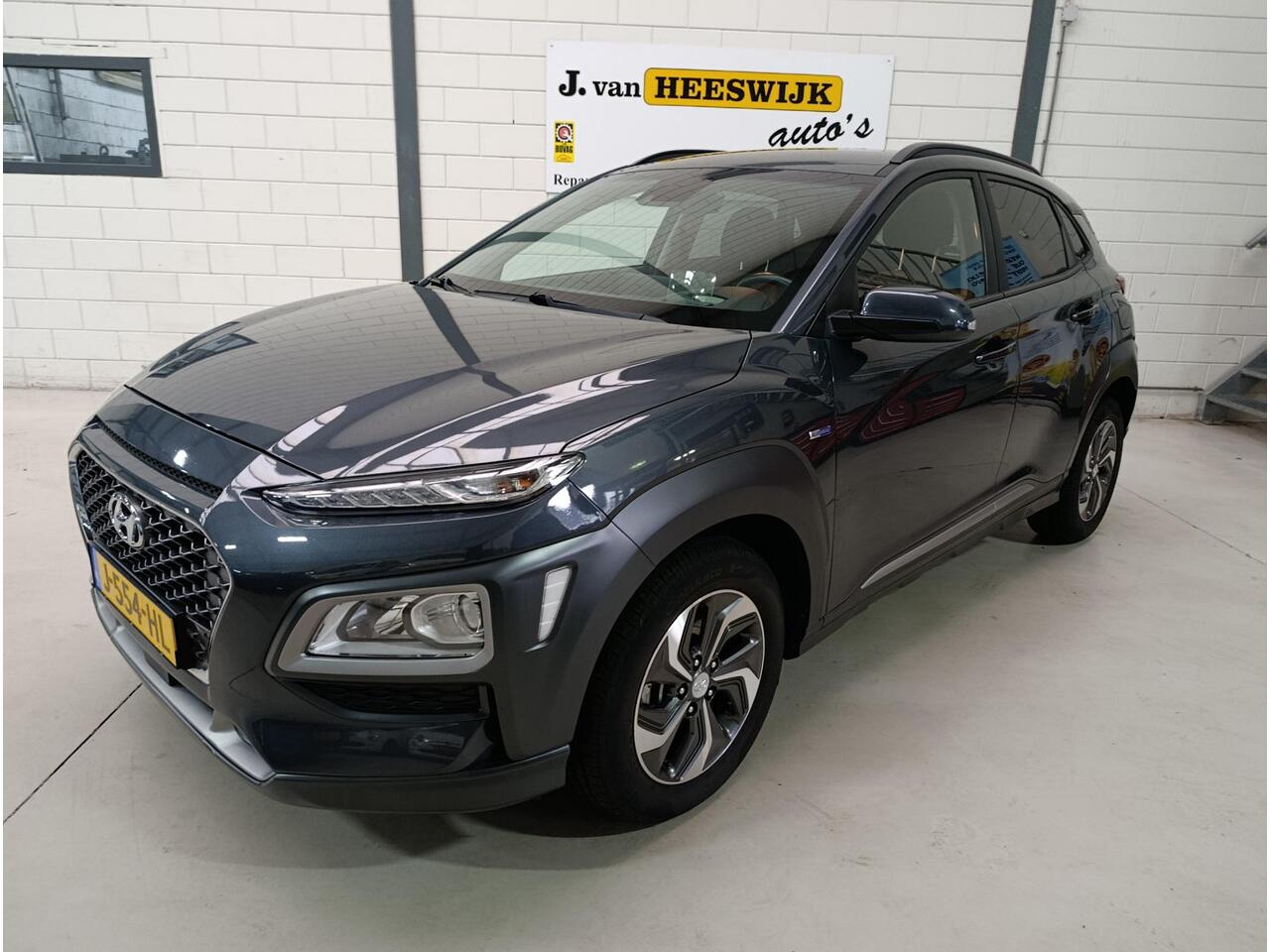 Hyundai Kona 1.6 GDI HEV Fashion Climate controle | Navigatiesysteem | Parkeersensoren | Cruise control | Keyless
