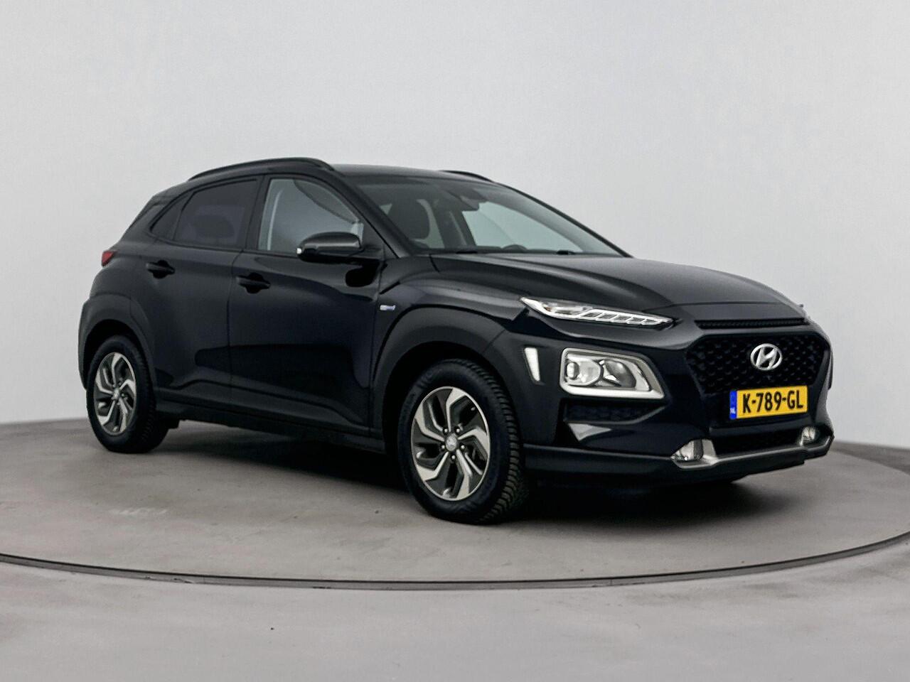 Hyundai Kona 1.6 GDI HEV Comfort | Trekhaak | Navigatie met Apple Carplay/Android Auto | Achteruitrijcamera | All Season Banden |