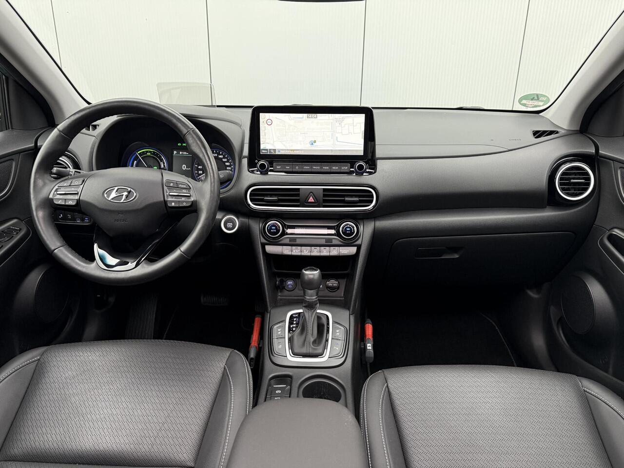 Hyundai Kona 1.6 GDI HEV Premium / 1e Eigenaar / Trekhaak 1300 KG / Zwart Leder / KRELL Audio / Achteruitrijcamera / Climate Control / Adaptive Cruise Control /