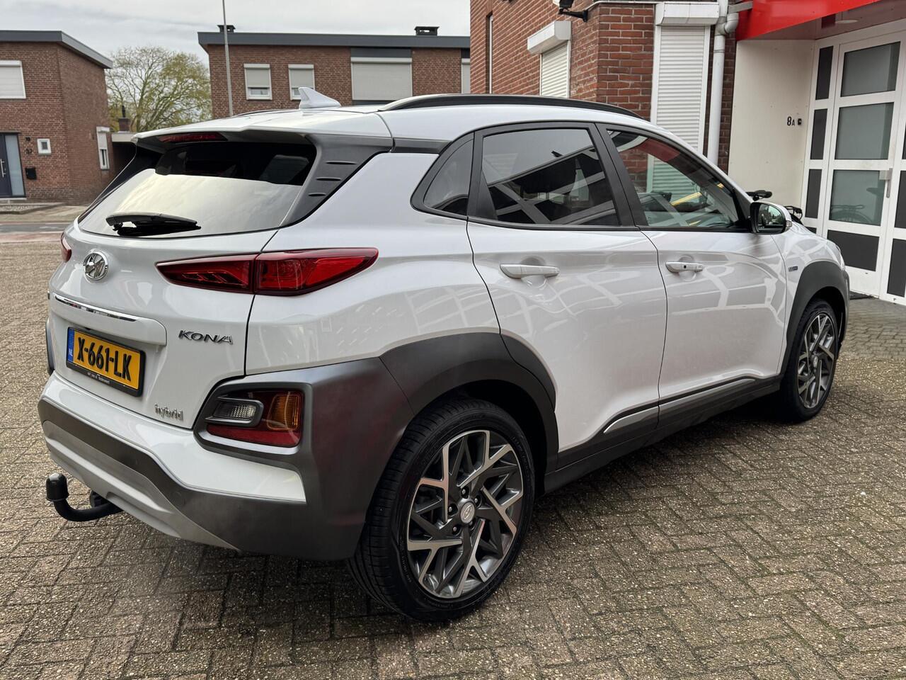 Hyundai Kona 1.6 GDI HEV Premium *TREKHAAK/ACC/NAVI/LEDER*