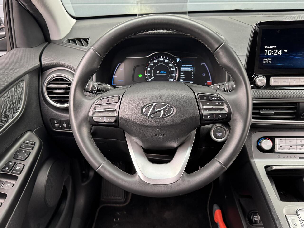 Hyundai Kona EV FASHION 64 KWH I FASE 3 I ACCU = 100% I TREKHAAK I ALL-IN PRIJS