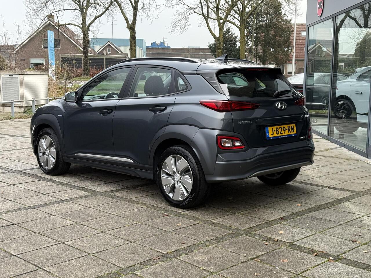 Hyundai Kona Aut. EV Comfort Smart Edition | SoH 100% | Navi | Camera | KRELL Sound |