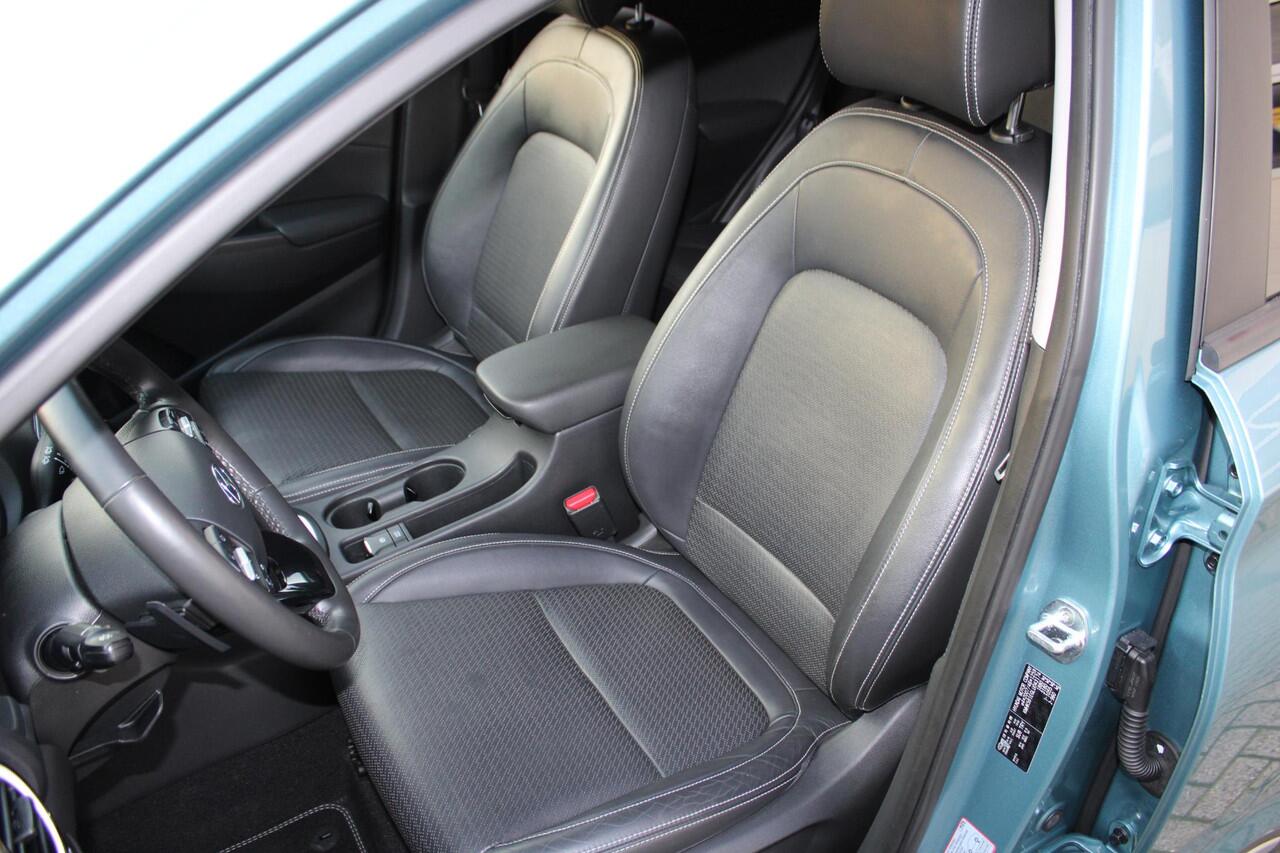 Hyundai Kona 1.6 GDI HEV Fashion Sky