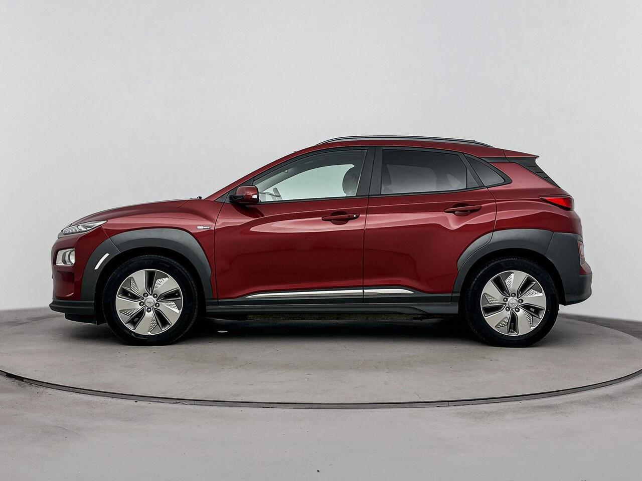 Hyundai Kona EV Fashion 64 kWh | Adaptive Cruise | Dodehoekdetectie | Lane Assist | Soh 96,1% |