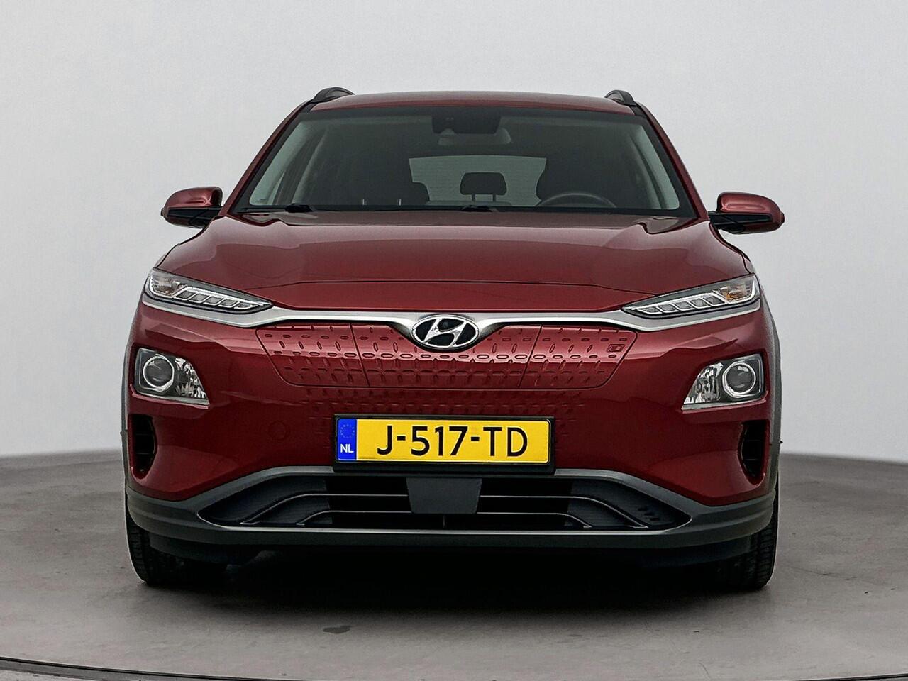 Hyundai Kona EV Fashion 64 kWh | Adaptive Cruise | Dodehoekdetectie | Lane Assist | Soh 96,1% |