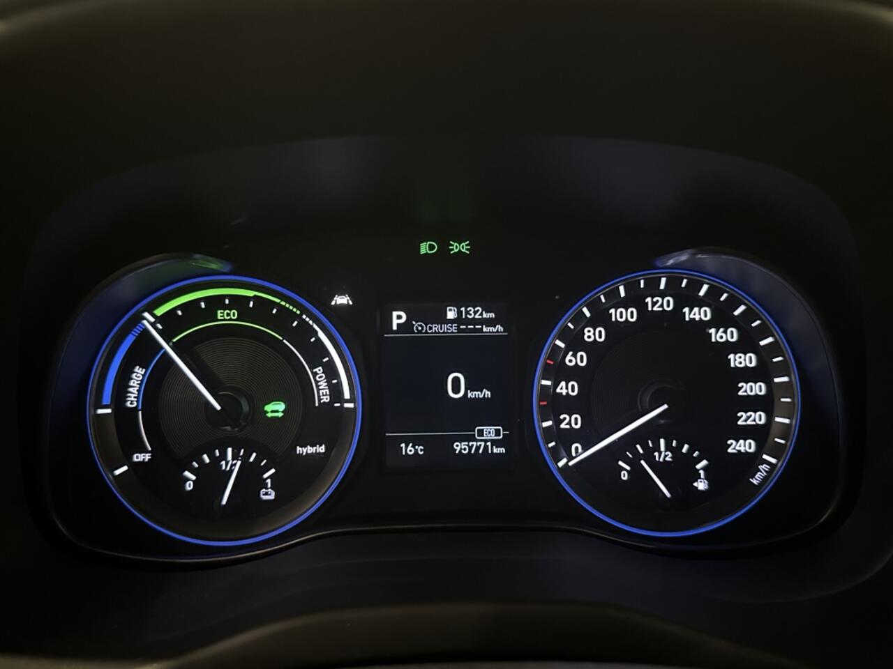 Hyundai Kona 1.6 GDI HEV Comfort [CLIMA | APPLE CARPLAY / ANDROID AUTO | CAME