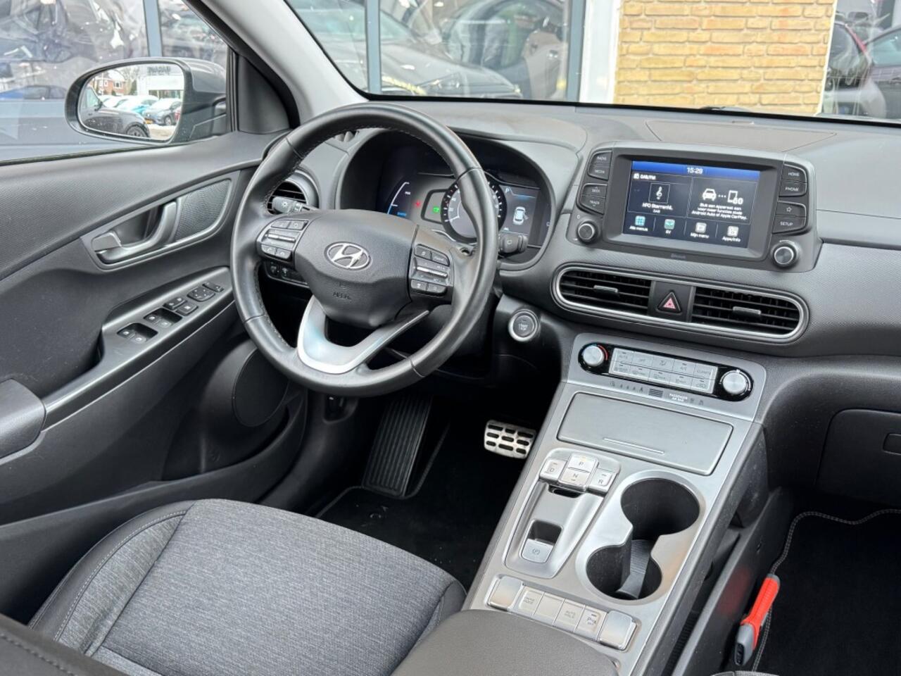 Hyundai Kona EV COMFORT 39 KWH ACC-CRUISE/CAMERA/LED/NL-AUTO/54.000 KM/SOH100%