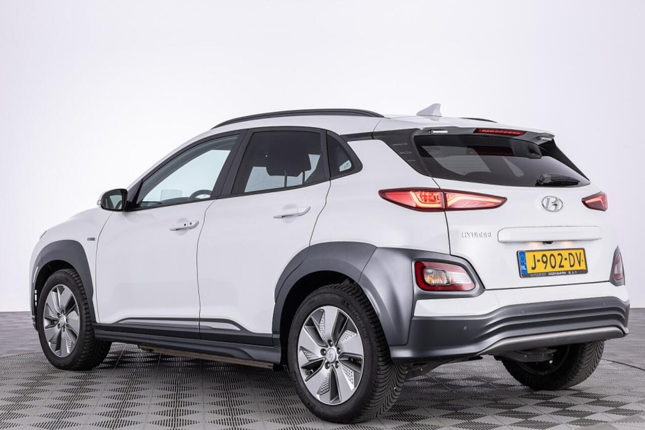 Hyundai Kona EV Fashion 64 kWh *SOH 100%* 3 Fase ? 1e Eigenaar