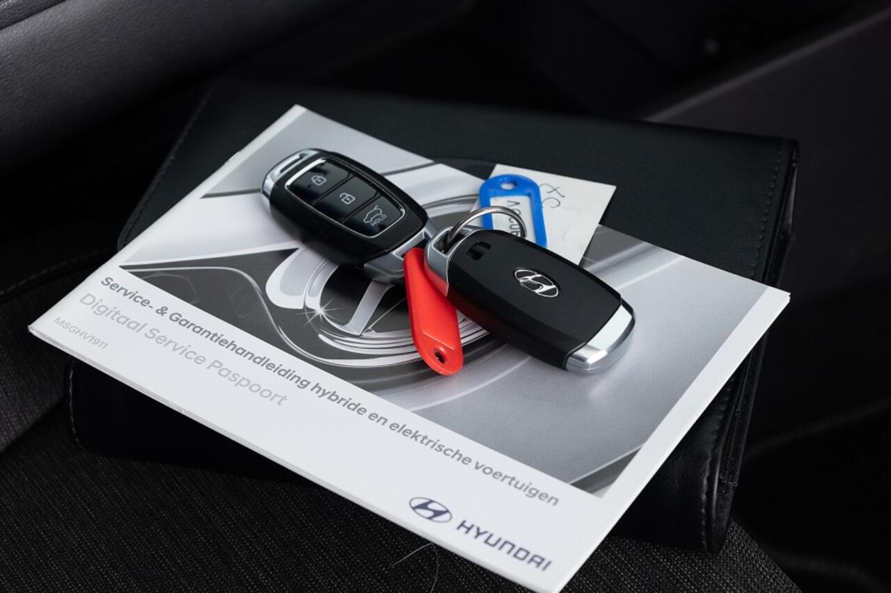 Hyundai Kona EV Fashion 64 kWh *SOH 100%* 3 Fase ? 1e Eigenaar