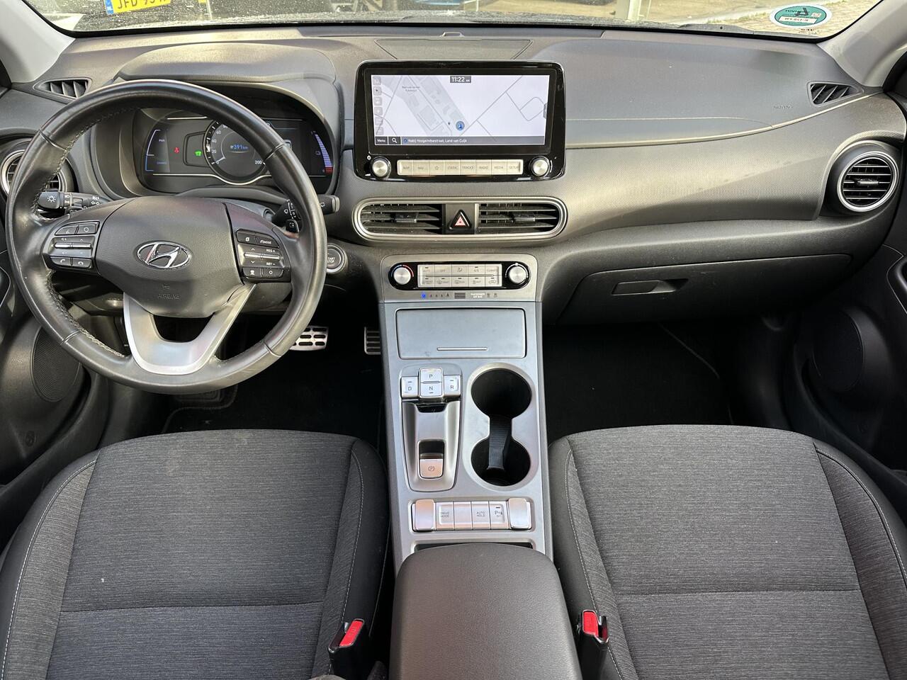 Hyundai Kona EV Comfort 64 kWh | SOH: 94,7 % | 3 Fase | Warmtepomp | Navi | Adaptive CC | Climate |