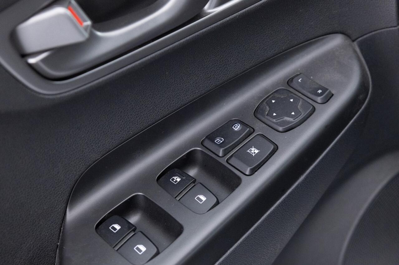 Hyundai Kona EV Fashion 64 kWh | NAVI | ECC | VELGEN | CAMERA | 94,6% SOH