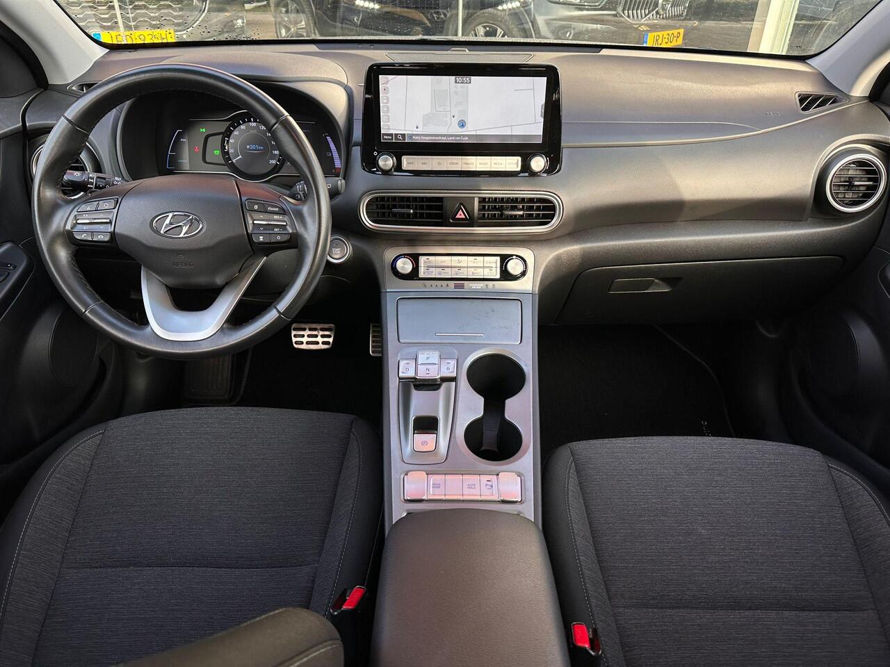 Hyundai Kona EV Comfort 64 kWh | SOH: 96,4% | 3 Fase |Warmtepomp | Navi | Adaptive CC | Climate |