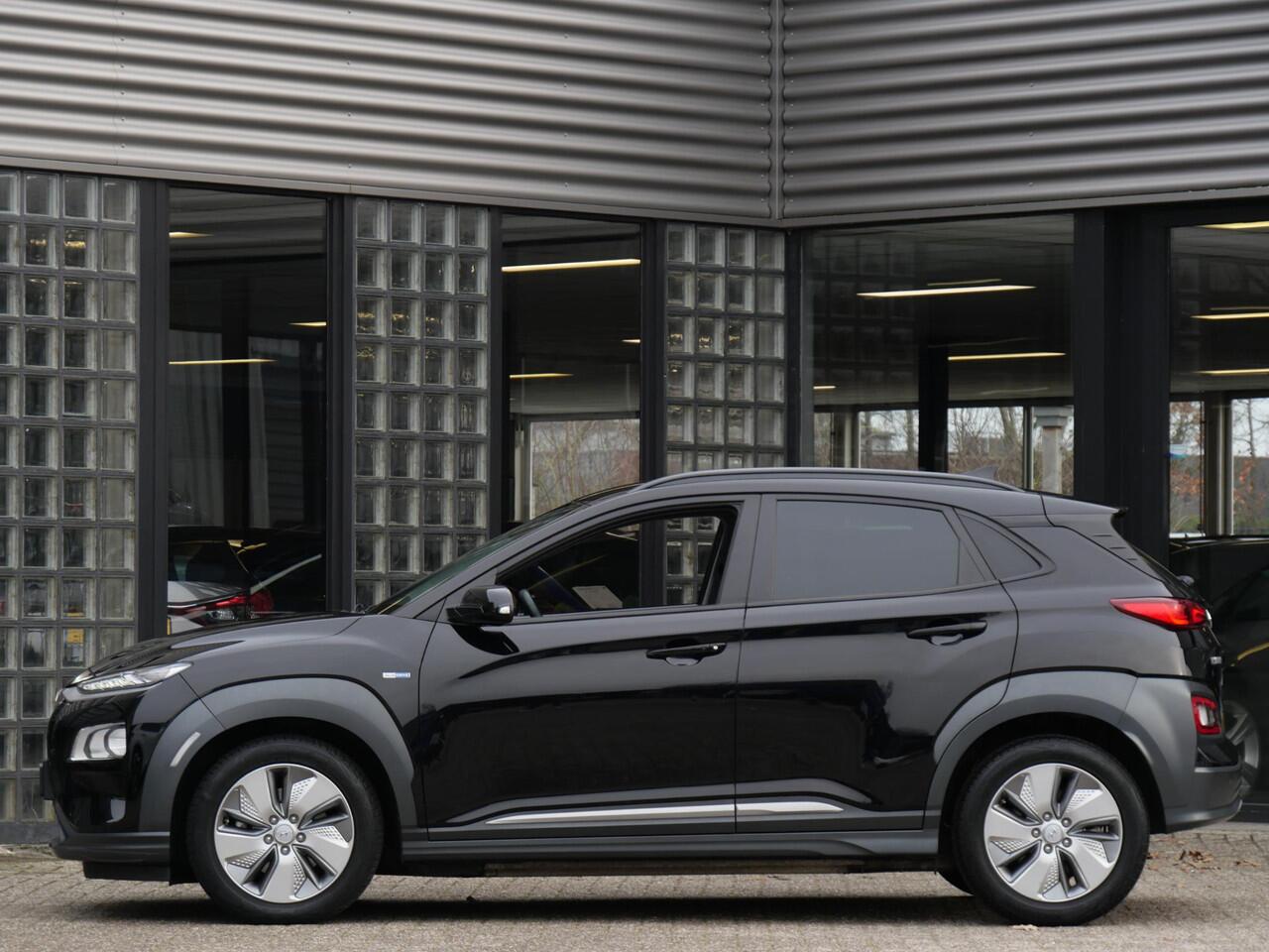 Hyundai Kona EV 64kWh FASHION/ 3-FASE/ SOH 96%/ HEAD-UP/ BLINDSPOT/ KEYLESS