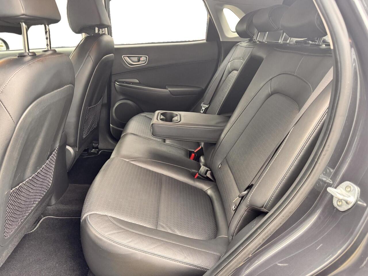 Hyundai Kona EV Premium 64 kWh Stoelvent., Warmtepomp