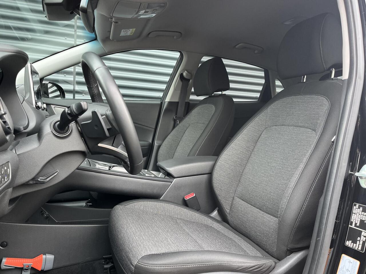 Hyundai Kona EV Fashion 64kWh 204pk | 3-FASEN OBC-LADER | ADAPTIEVE CRUISE | NAVI | APPLE CARPLAY / ANDROID AUTO |