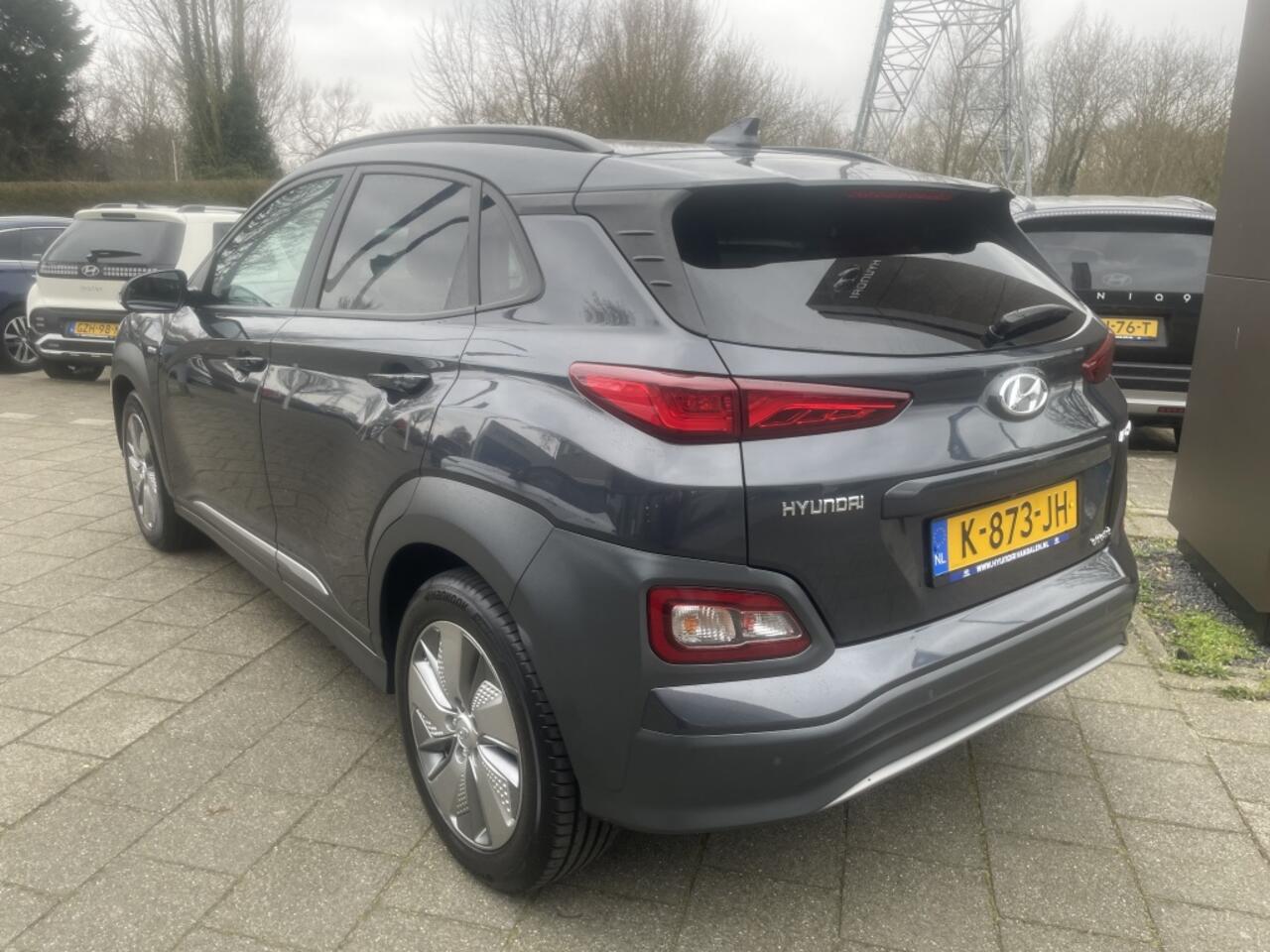 Hyundai Kona EV Fashion 64 kWh*RIJKLAARPRIJS*