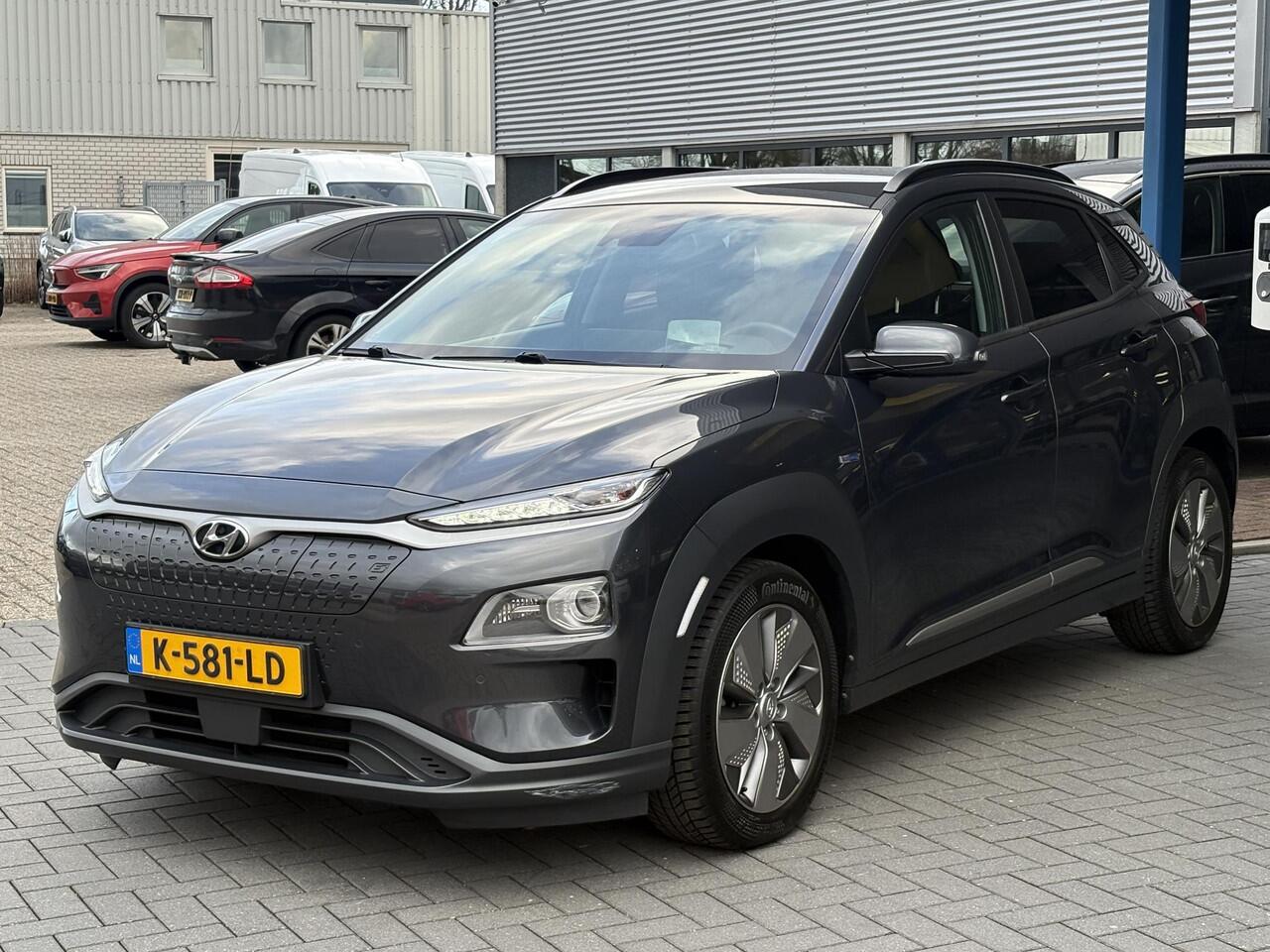 Hyundai Kona EV Limited 64 kWh | VOL! | 100% SOH | Stoel- Ventilatie & Verwarming | Leder | Head-Up |