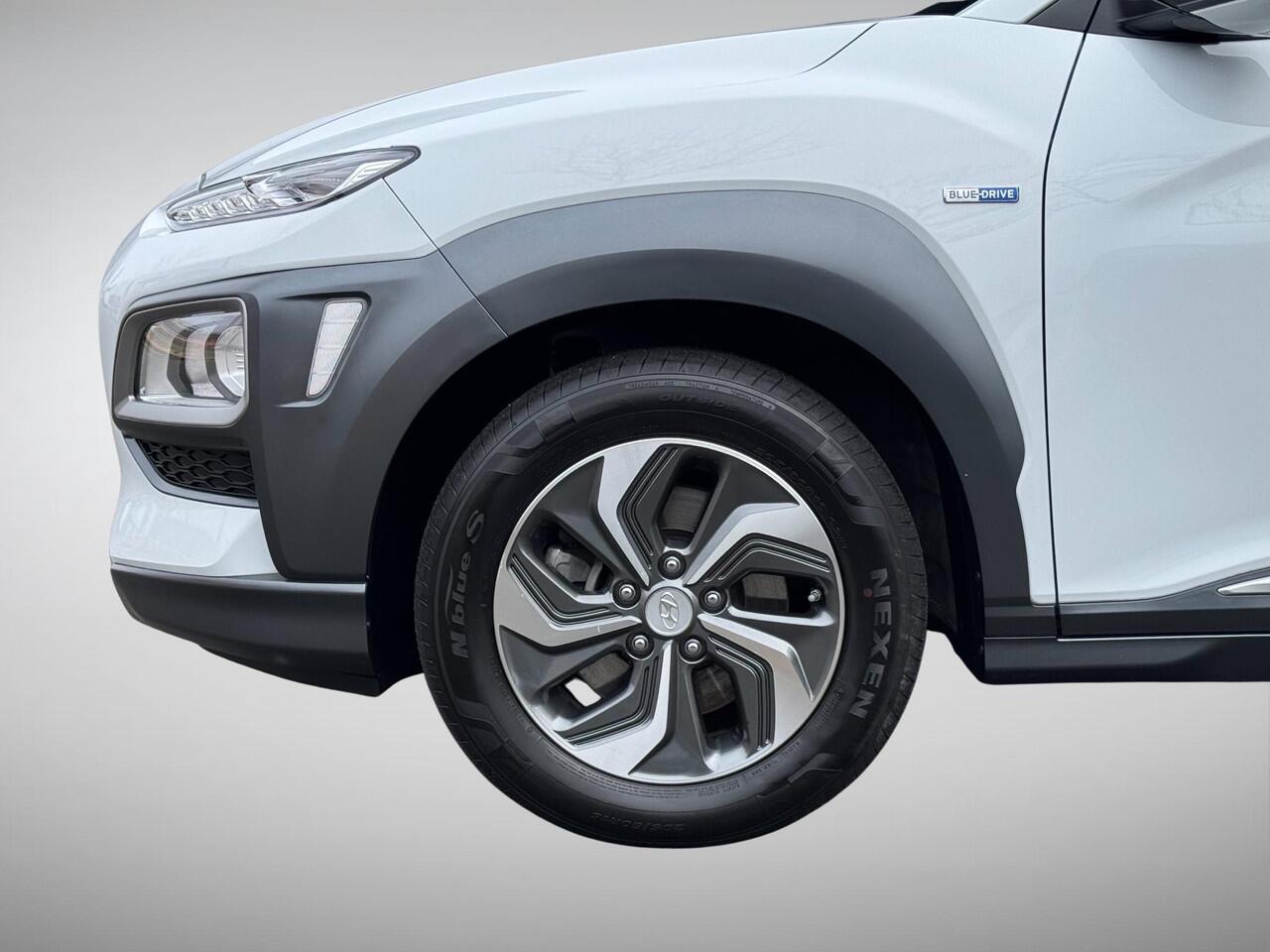 Hyundai Kona 1.6 GDI HEV Fashion incl. Trekhaak!