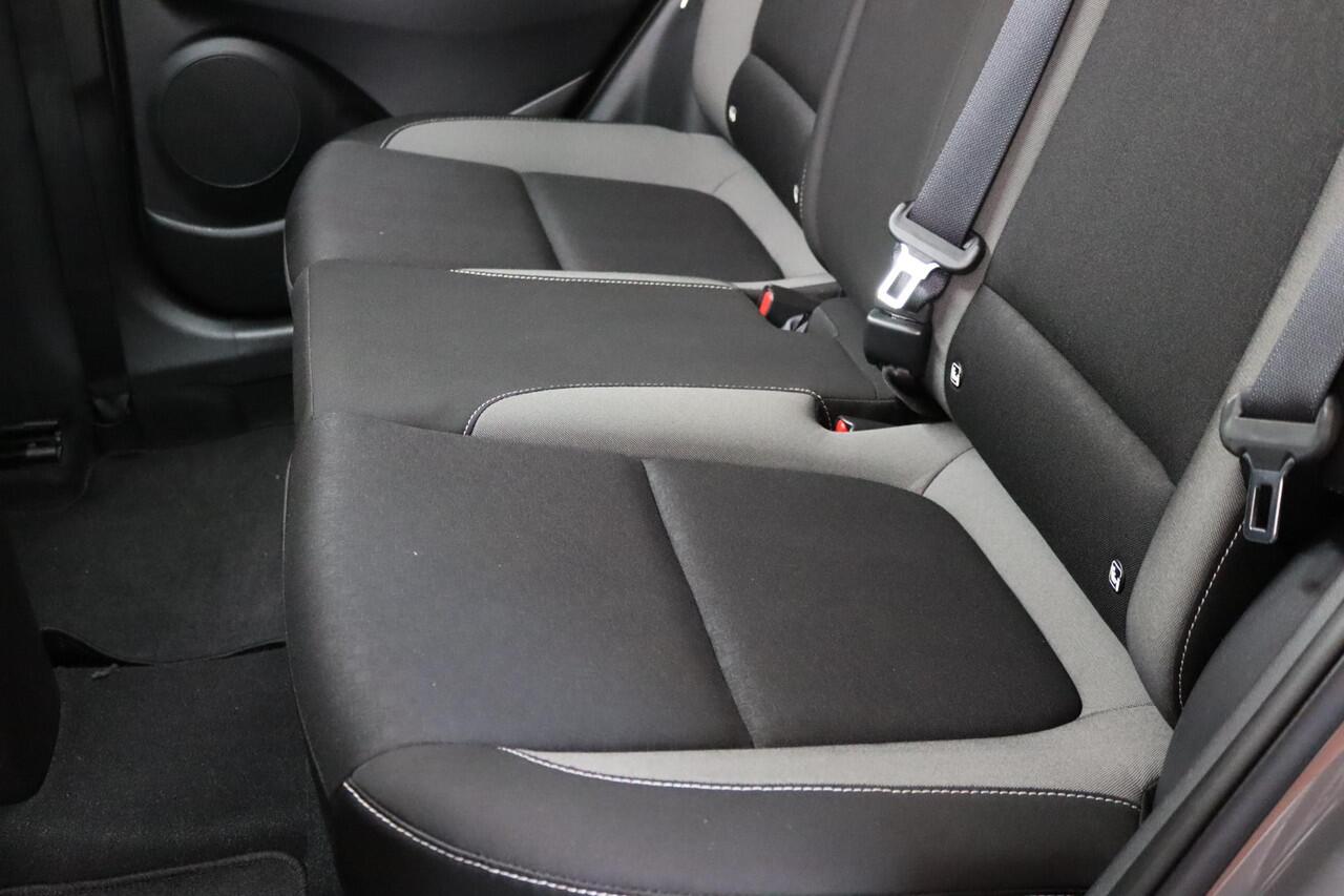 Hyundai Kona 1.6 GDI HEV Comfort Smart Stoel/Stuurverwarming, Cruise Control, Trekhaak, Camera